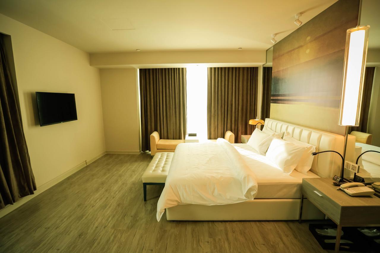 Metropolo Jin Jiang Hotels Turpan Administrative The Heart Of Pai Exteriér fotografie